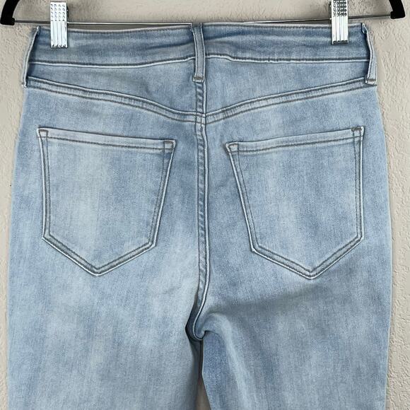 Old Navy Light Wash Rockstar Super Skinny Denim Jeans Extra High Rise Stretch 8 - Picture 7 of 9